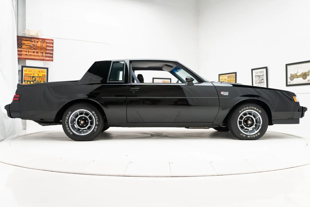 1987 Buick Grand National - Image 27 of 31
