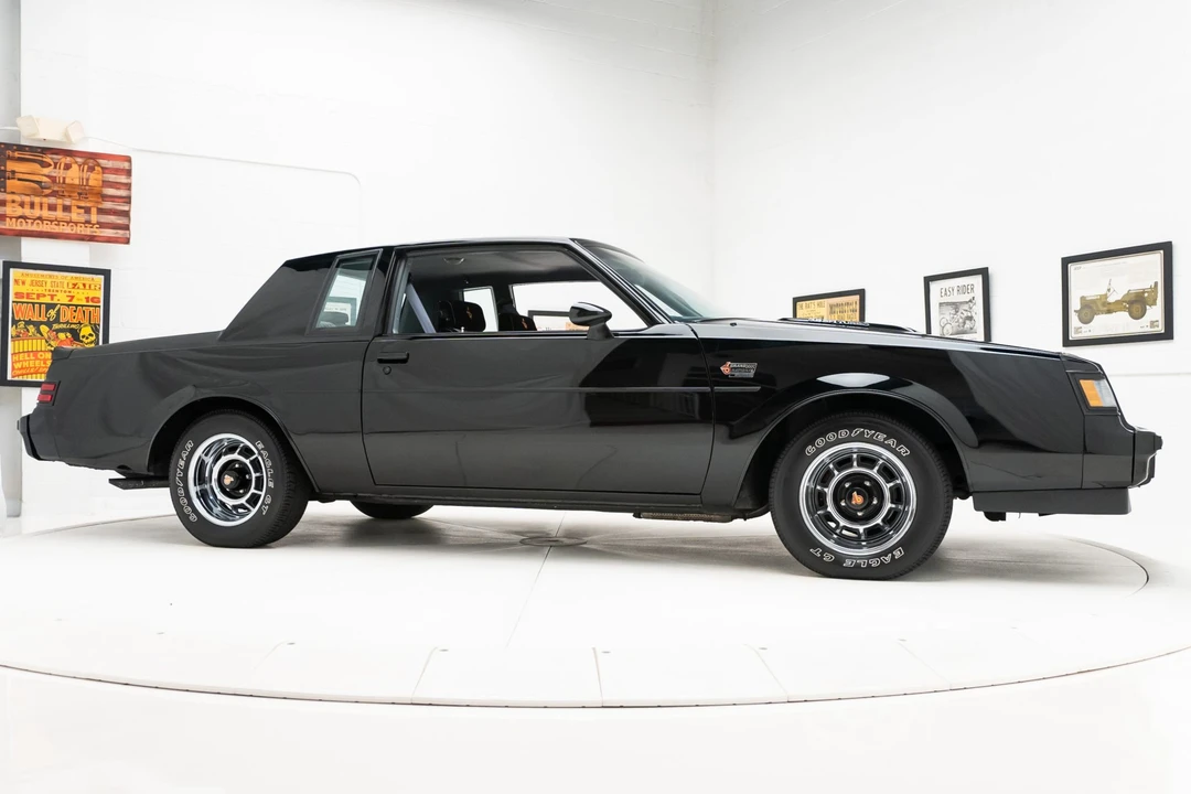 1987 Buick Grand National - Image 29 of 31