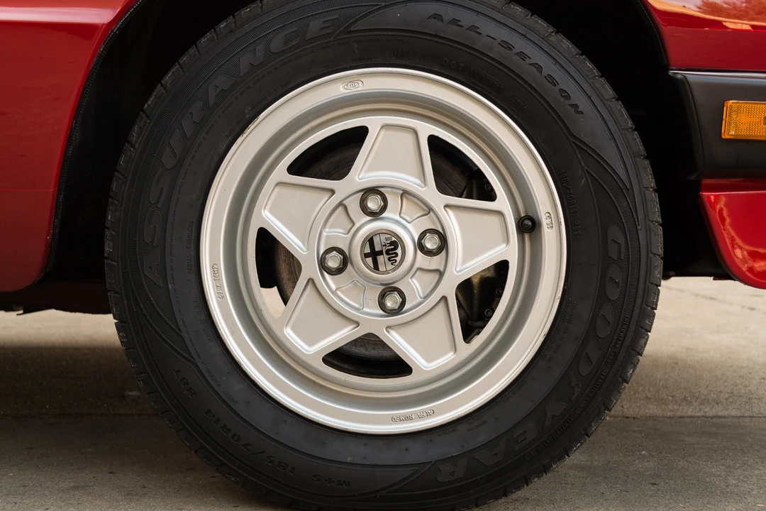 1989 Alfa Romeo Series 3 - Image 31 of 31