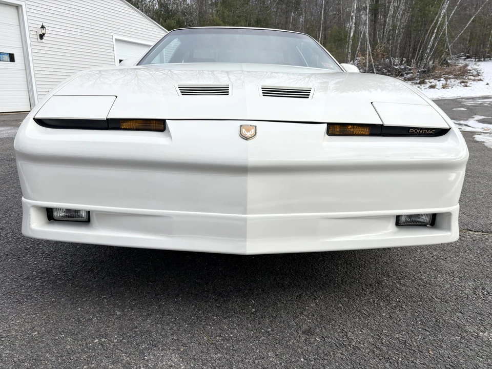 1989 Pontiac Firebird Trans Am 3rd Gen - Image 8 of 31