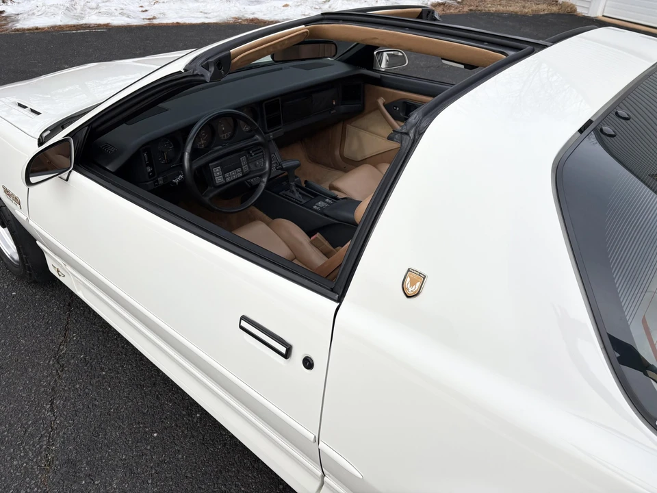 1989 Pontiac Firebird Trans Am 3rd Gen - Image 30 of 31
