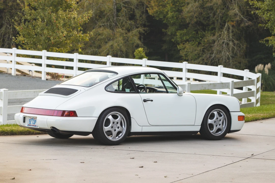 1992 Porsche 964 Carrera - Image 14 of 31