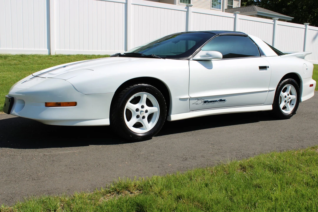 1994 Pontiac Firebird Trans Am 4th Gen - Image 5 of 31