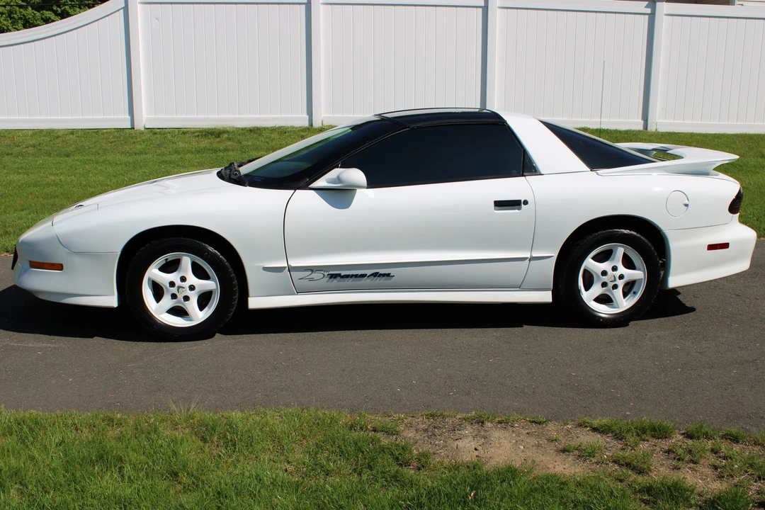1994 Pontiac Firebird Trans Am 4th Gen - Image 7 of 31