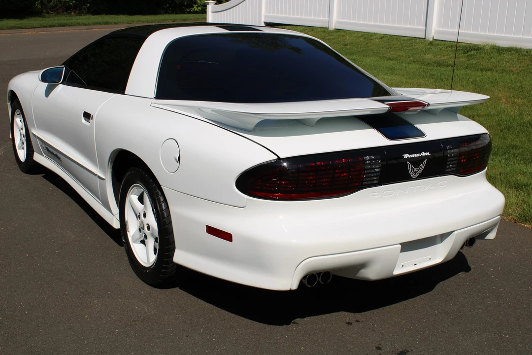 1994 Pontiac Firebird Trans Am 4th Gen - Image 13 of 31