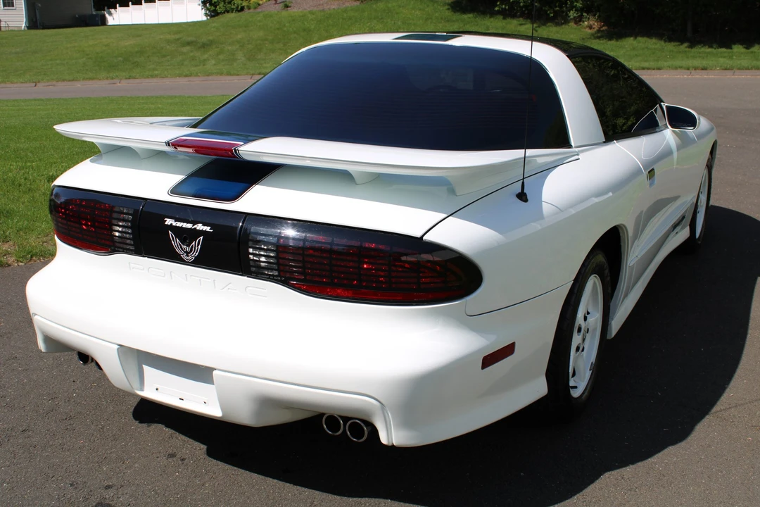1994 Pontiac Firebird Trans Am 4th Gen - Image 19 of 31