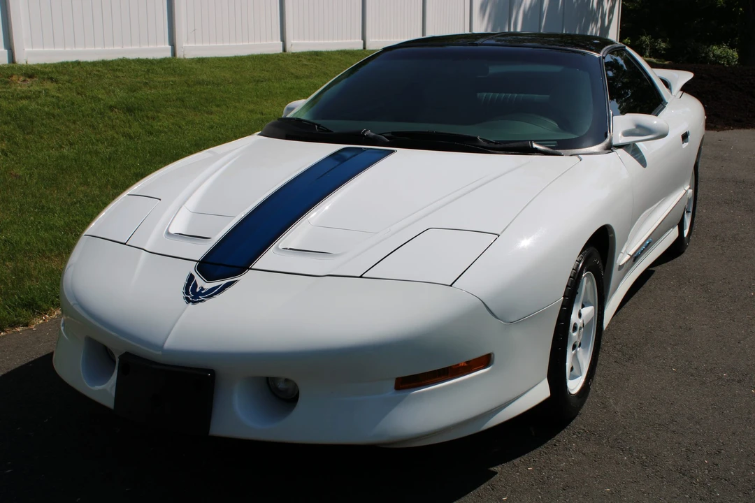 1994 Pontiac Firebird Trans Am 4th Gen - Image 2 of 31