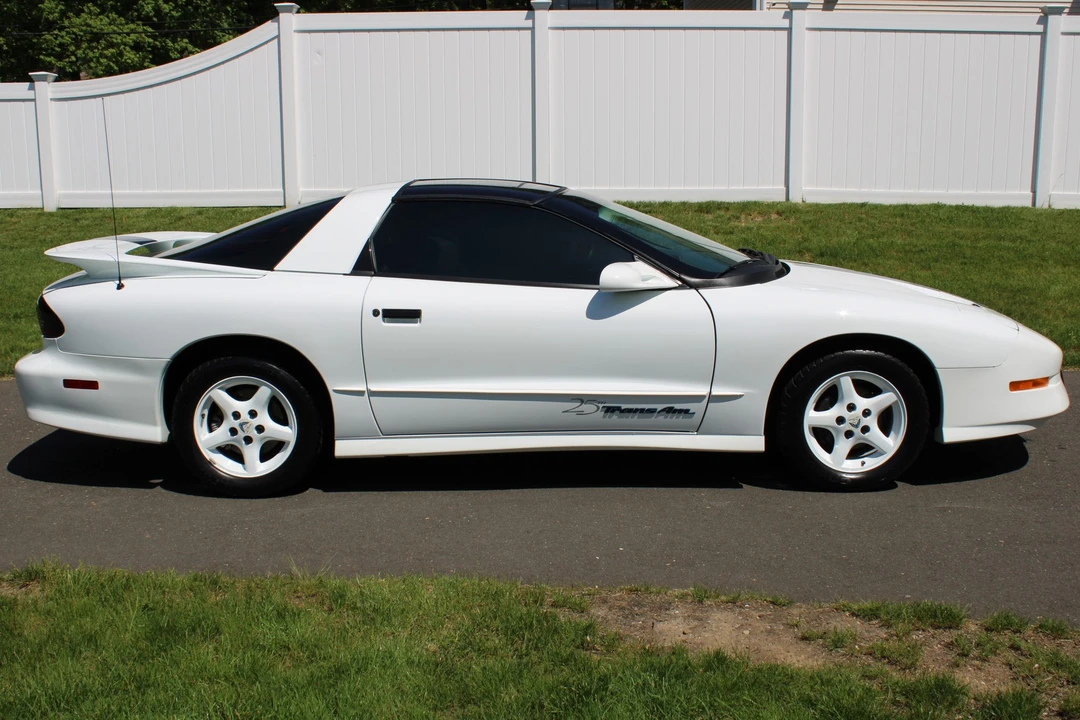 1994 Pontiac Firebird Trans Am 4th Gen - Image 29 of 31