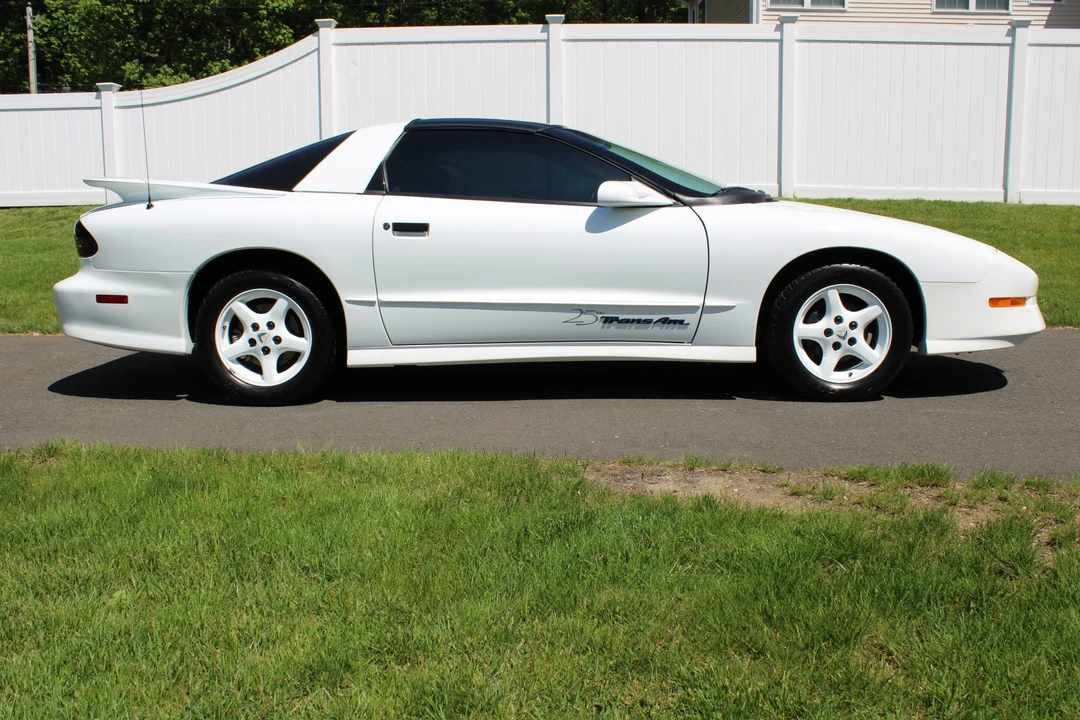 1994 Pontiac Firebird Trans Am 4th Gen - Image 27 of 31