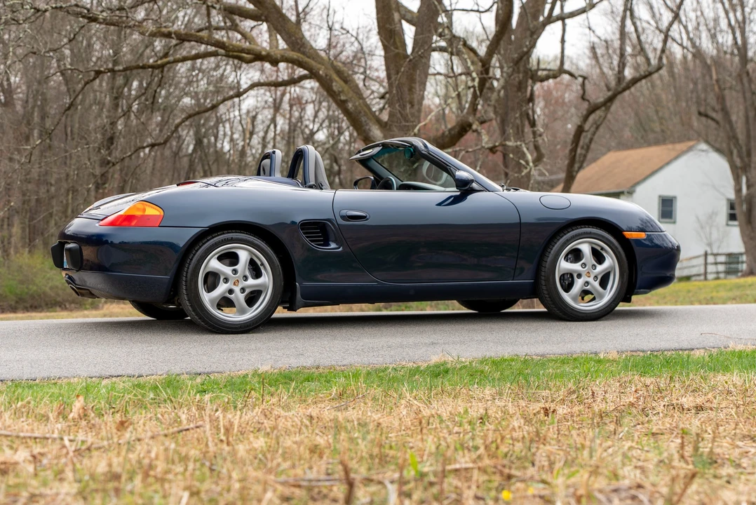 2000 Porsche 986 Boxster - Image 7 of 31