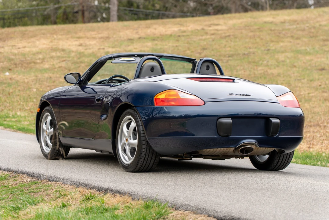 2000 Porsche 986 Boxster - Image 10 of 31