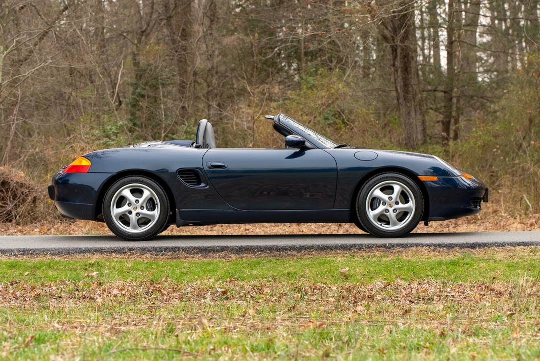 2000 Porsche 986 Boxster - Image 5 of 31