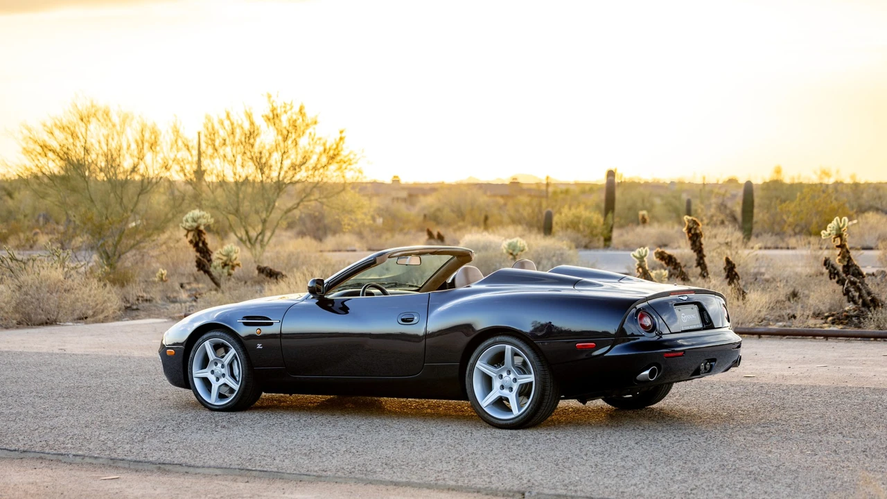2003 Aston Martin DB AR1 - Image 29 of 31