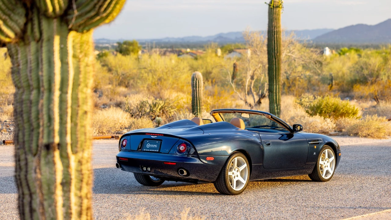 2003 Aston Martin DB AR1 - Image 17 of 31