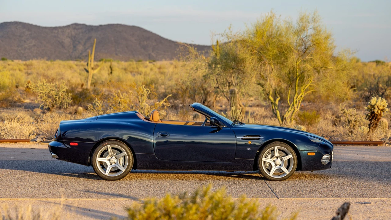 2003 Aston Martin DB AR1 - Image 13 of 31
