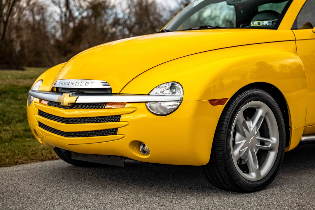 2004 Chevrolet SSR - Image 29 of 31