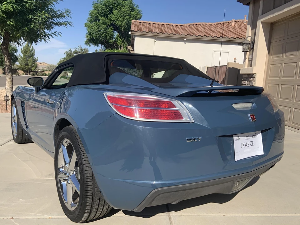 2007 Saturn Sky - Image 11 of 31