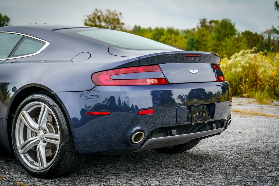 2009 Aston Martin V8 Vantage (2006-2017) - Image 31 of 31