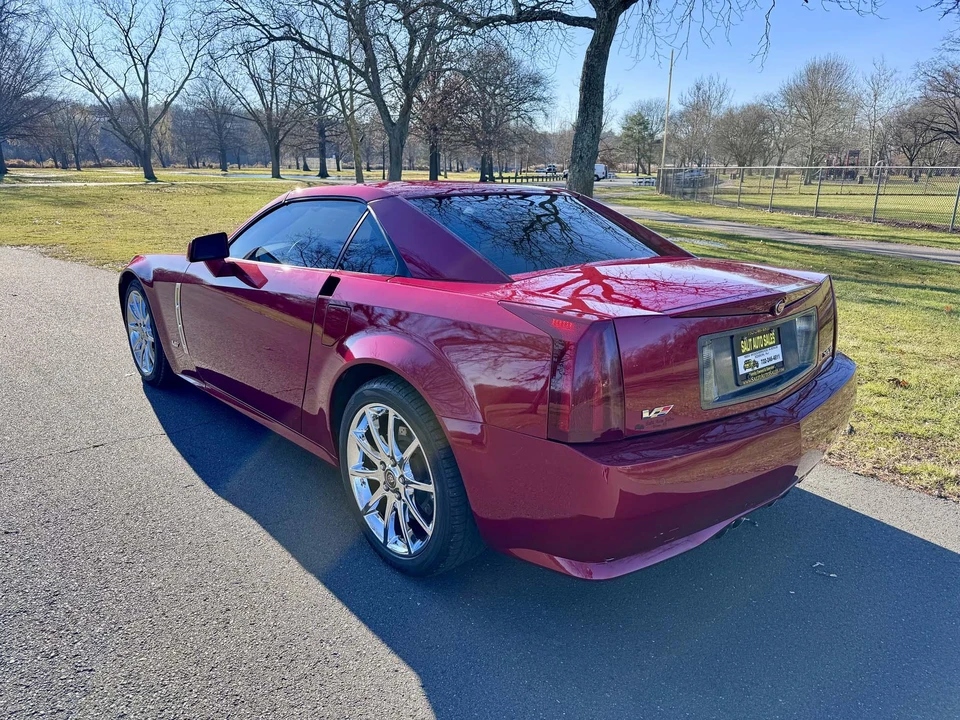 2009 Cadillac XLR-V - Image 6 of 31