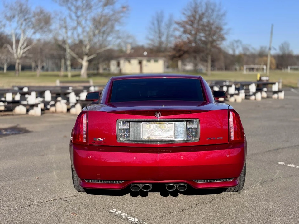 2009 Cadillac XLR-V - Image 7 of 31