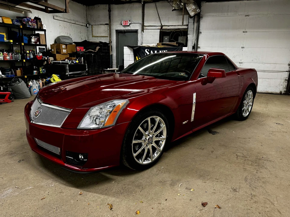 2009 Cadillac XLR-V - Image 13 of 31