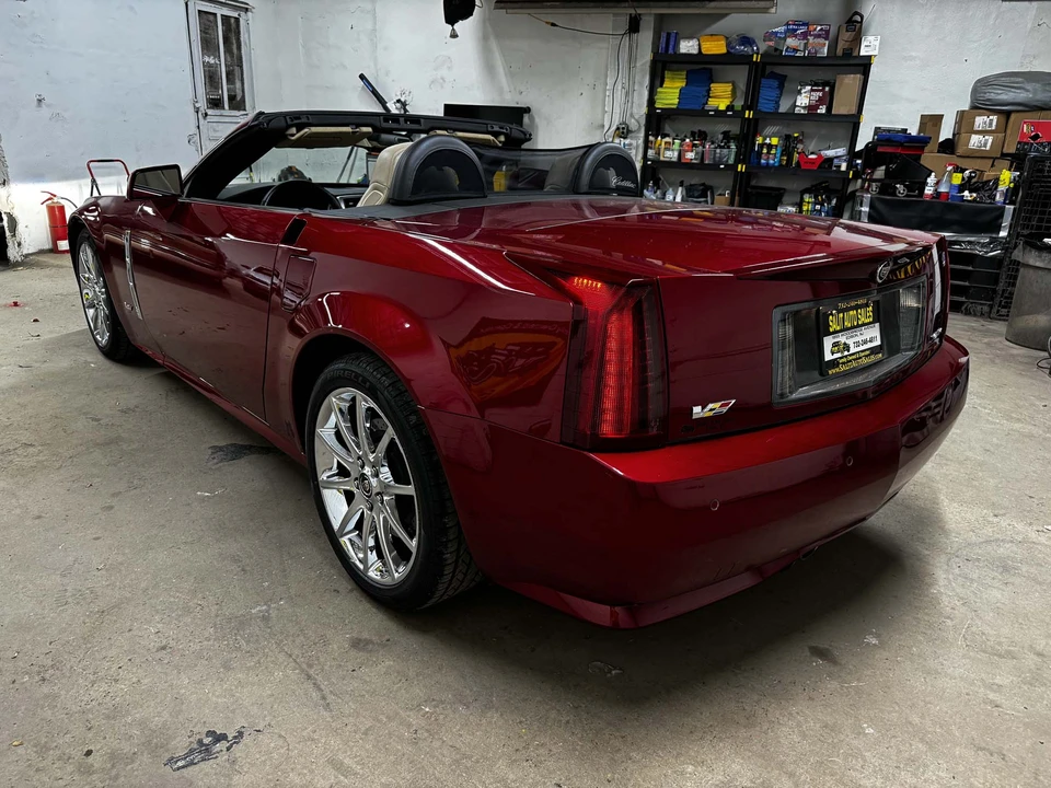 2009 Cadillac XLR-V - Image 21 of 31