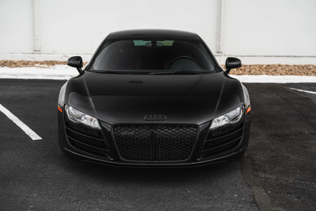 2010 Audi 42 R8 - Image 2 of 31