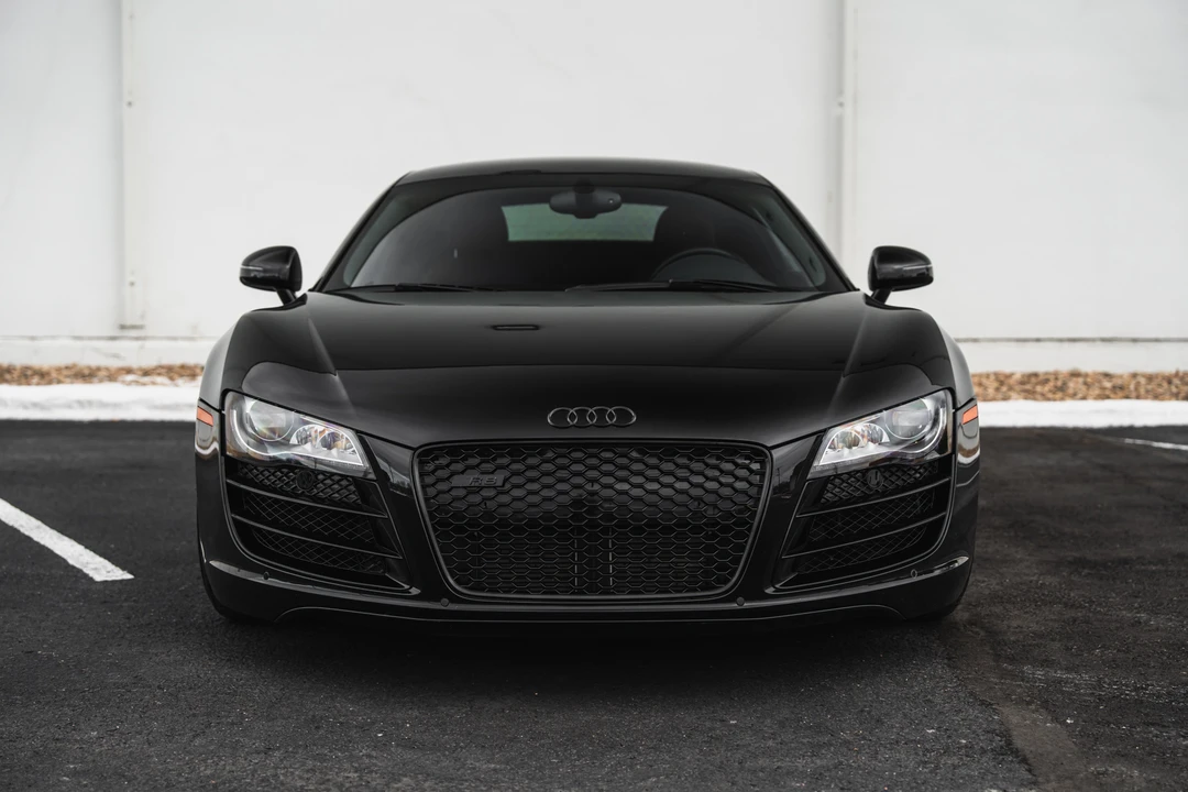 2010 Audi 42 R8 - Image 3 of 31