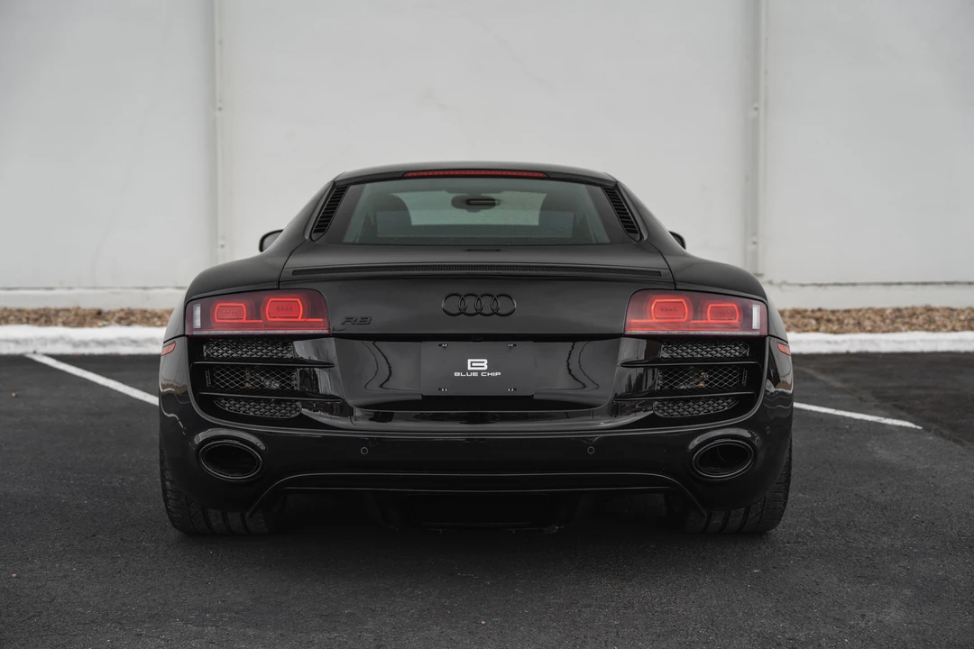 2010 Audi 42 R8 - Image 9 of 31