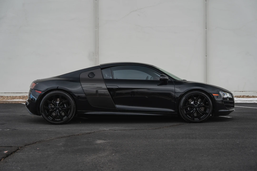 2010 Audi 42 R8 - Image 12 of 31