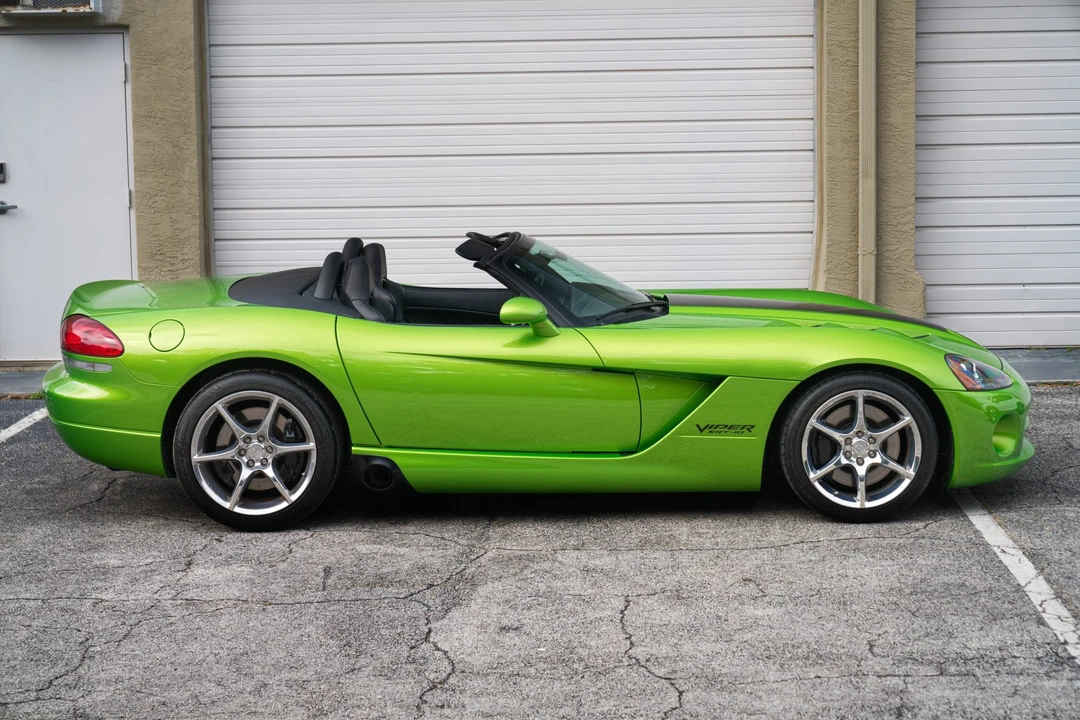 2010 Dodge Viper 4th Gen - Image 13 of 31