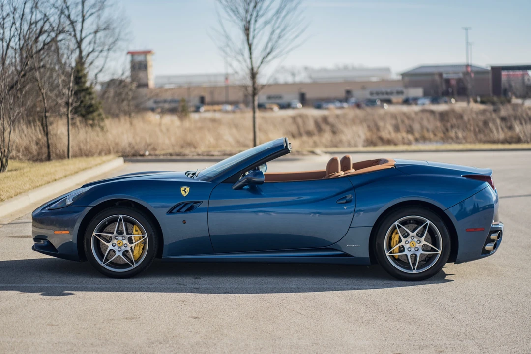 2010 Ferrari California - Image 26 of 31