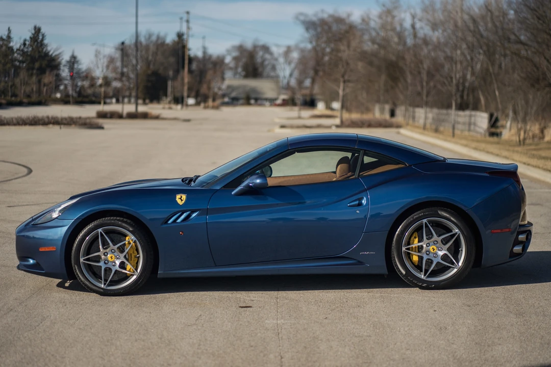 2010 Ferrari California - Image 16 of 31