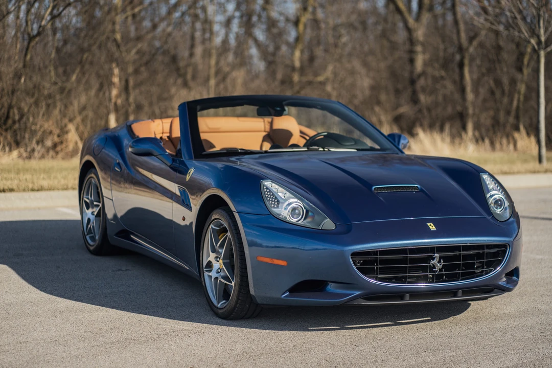 2010 Ferrari California - Image 12 of 31