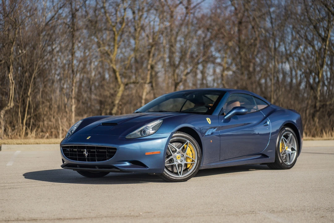 2010 Ferrari California - Image 2 of 31