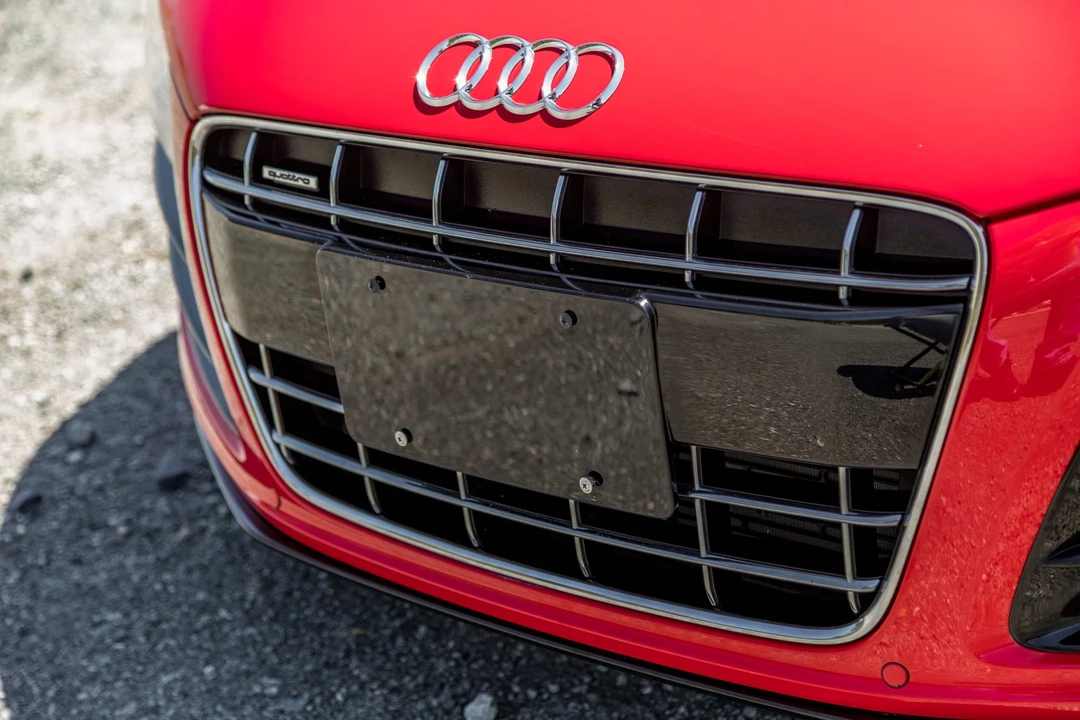 2011 Audi 42 R8 - Image 18 of 31