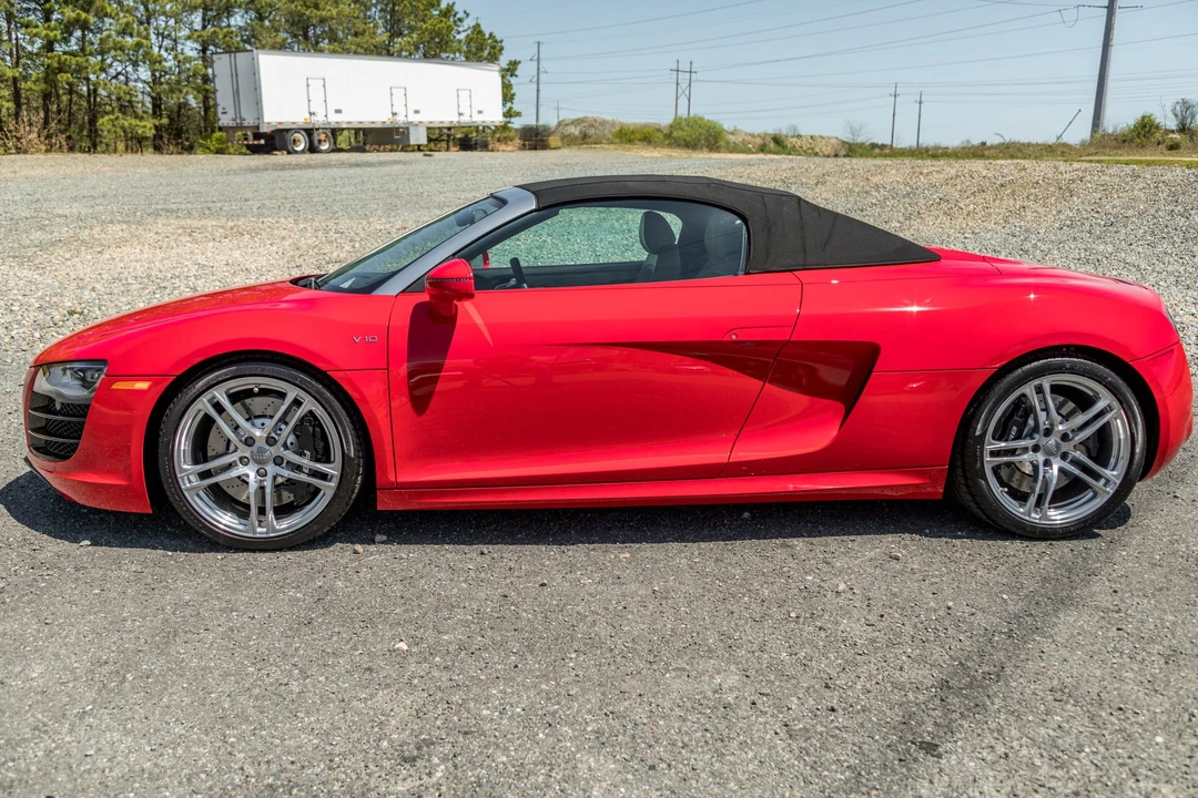 2011 Audi 42 R8 - Image 17 of 31