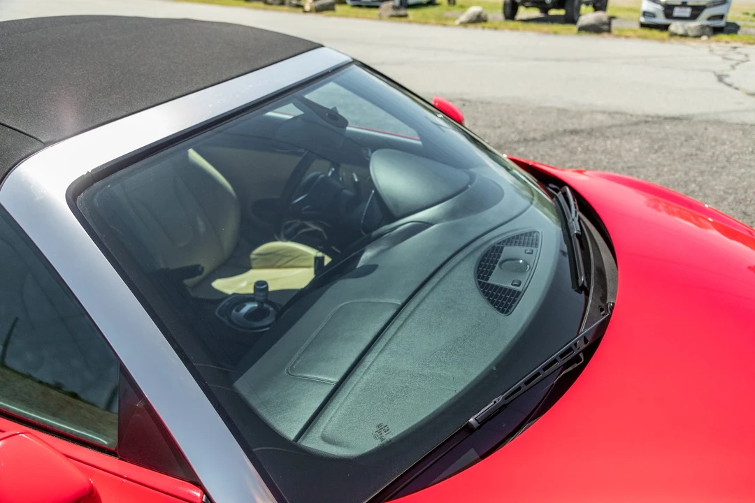 2011 Audi 42 R8 - Image 27 of 31