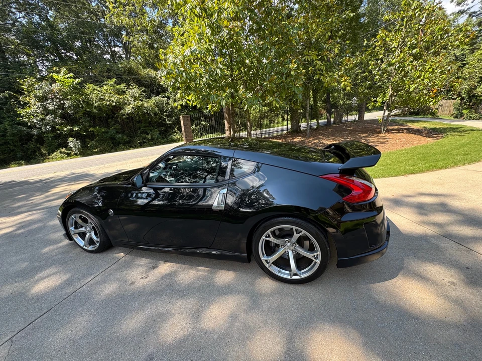 2011 Nissan 370Z 6th Gen - Image 28 of 31