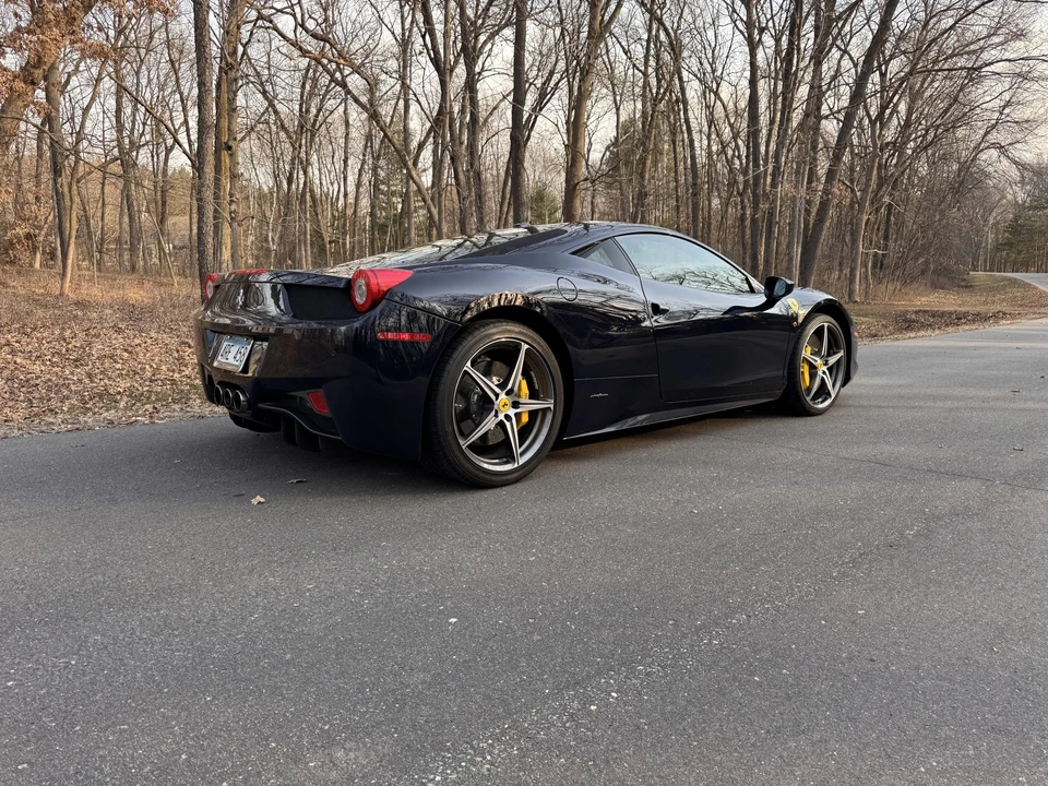2013 Ferrari 458 Italia - Image 30 of 31
