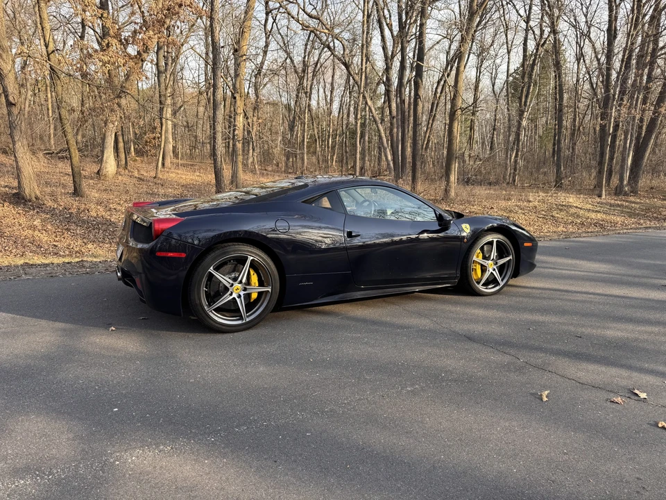 2013 Ferrari 458 Italia - Image 29 of 31