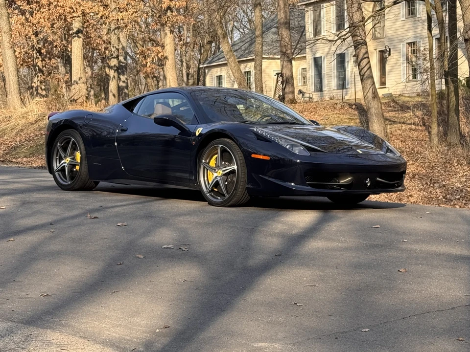 2013 Ferrari 458 Italia - Image 16 of 31