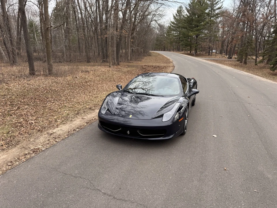 2013 Ferrari 458 Italia - Image 7 of 31