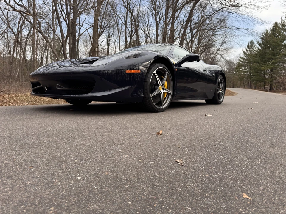 2013 Ferrari 458 Italia - Image 6 of 31