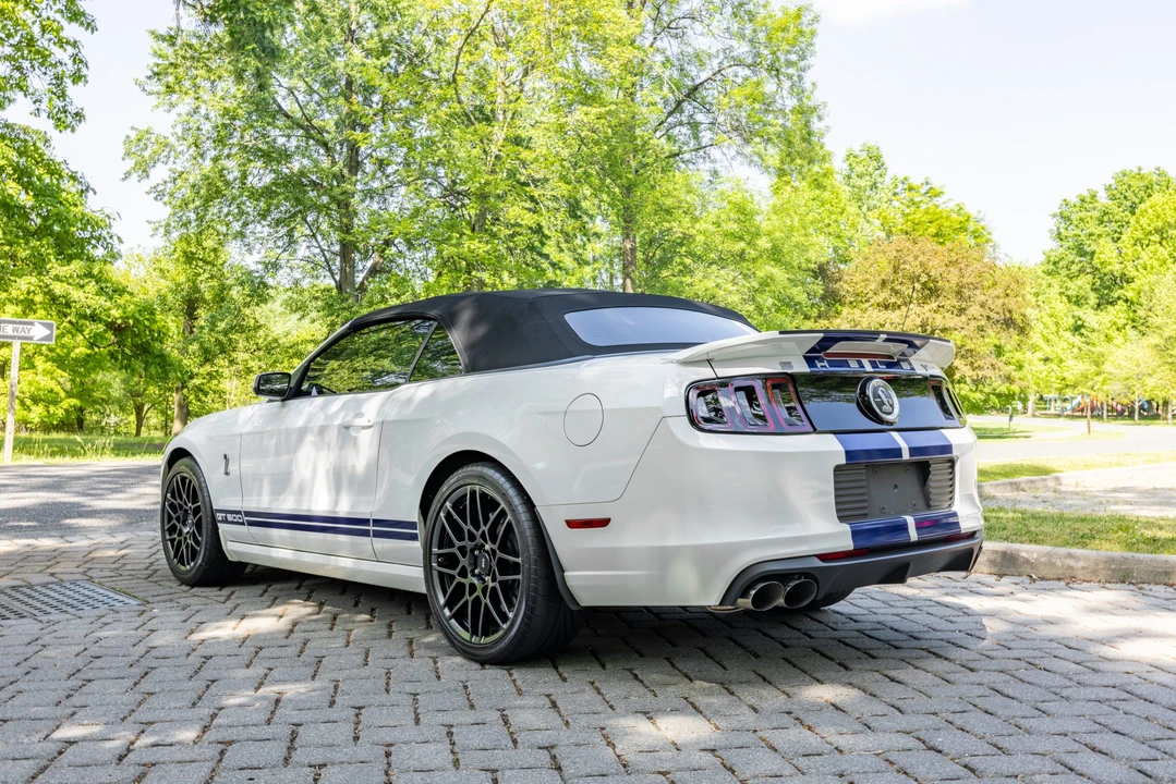 2013 Ford S197 II Shelby Mustang GT500 - Image 10 of 31