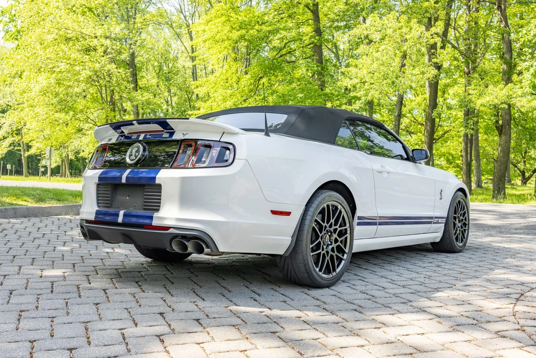 2013 Ford S197 II Shelby Mustang GT500 - Image 5 of 31