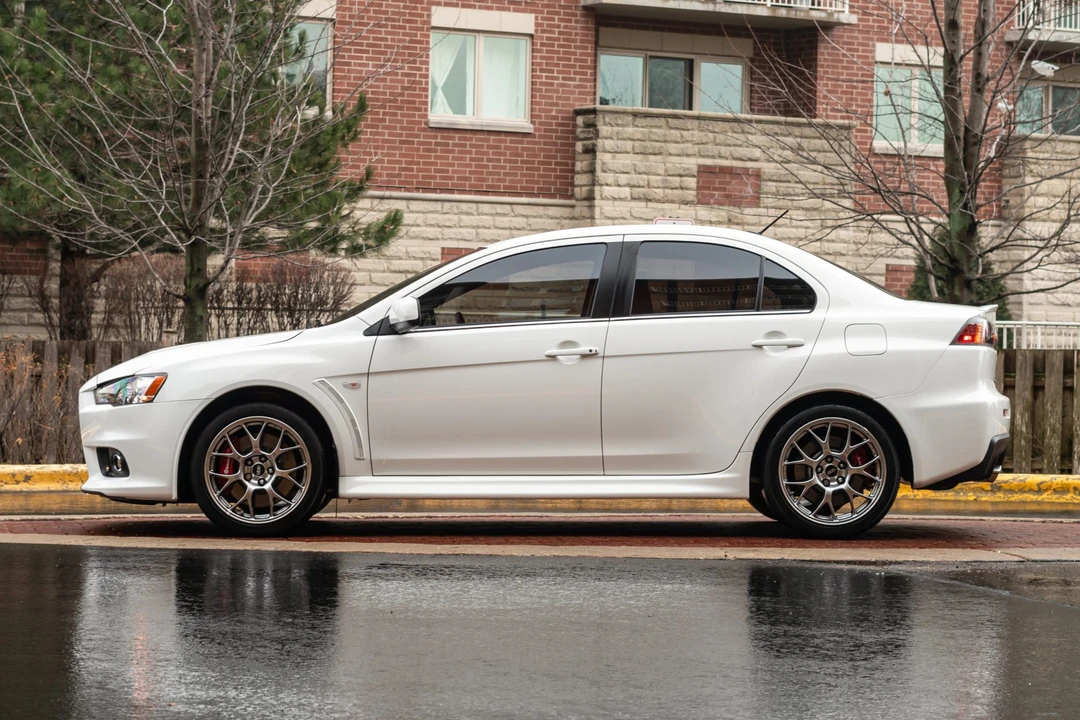 2013 Mitsubishi Lancer Evolution X 9th Gen - Image 14 of 31