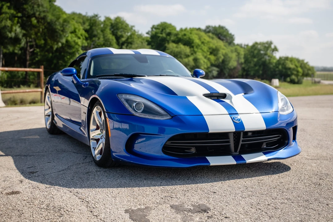 2013 Dodge Viper 5th Gen - Image 5 of 31
