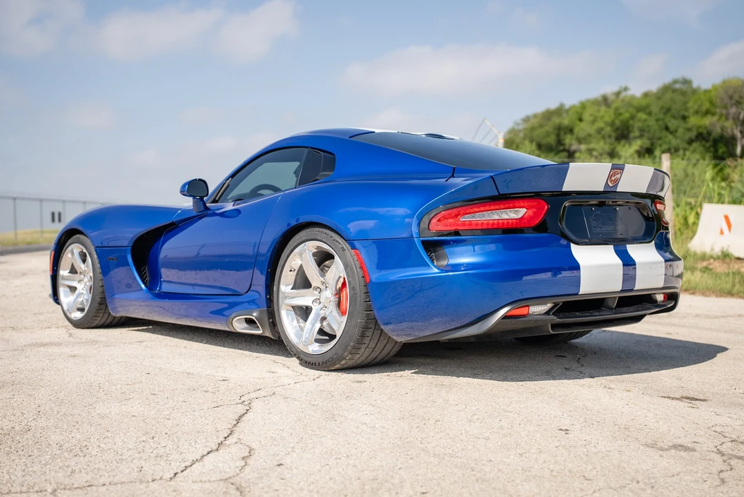 2013 Dodge Viper 5th Gen - Image 15 of 31