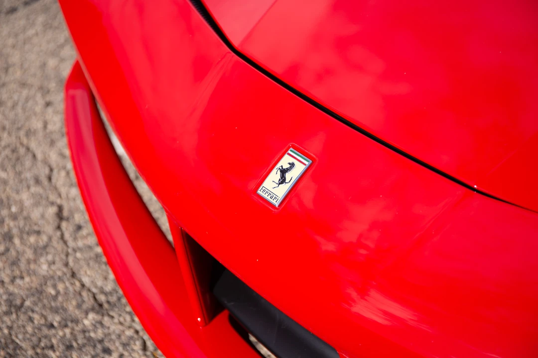 2016 Ferrari 488 GTB - Image 26 of 31